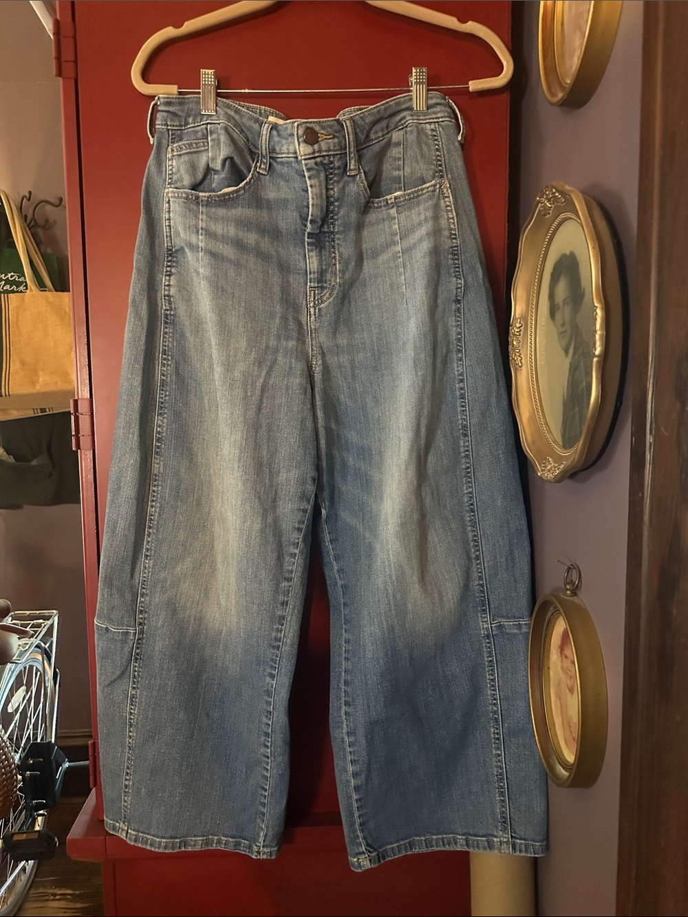 Pilcro Light Blue Wide-Leg Cropped Jeans